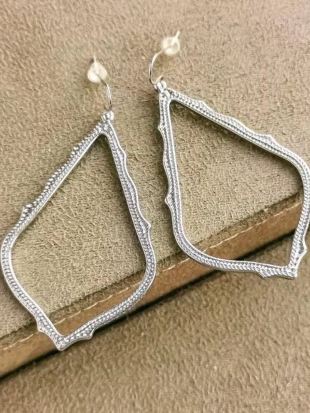 Kendra Scott Stud Earrings